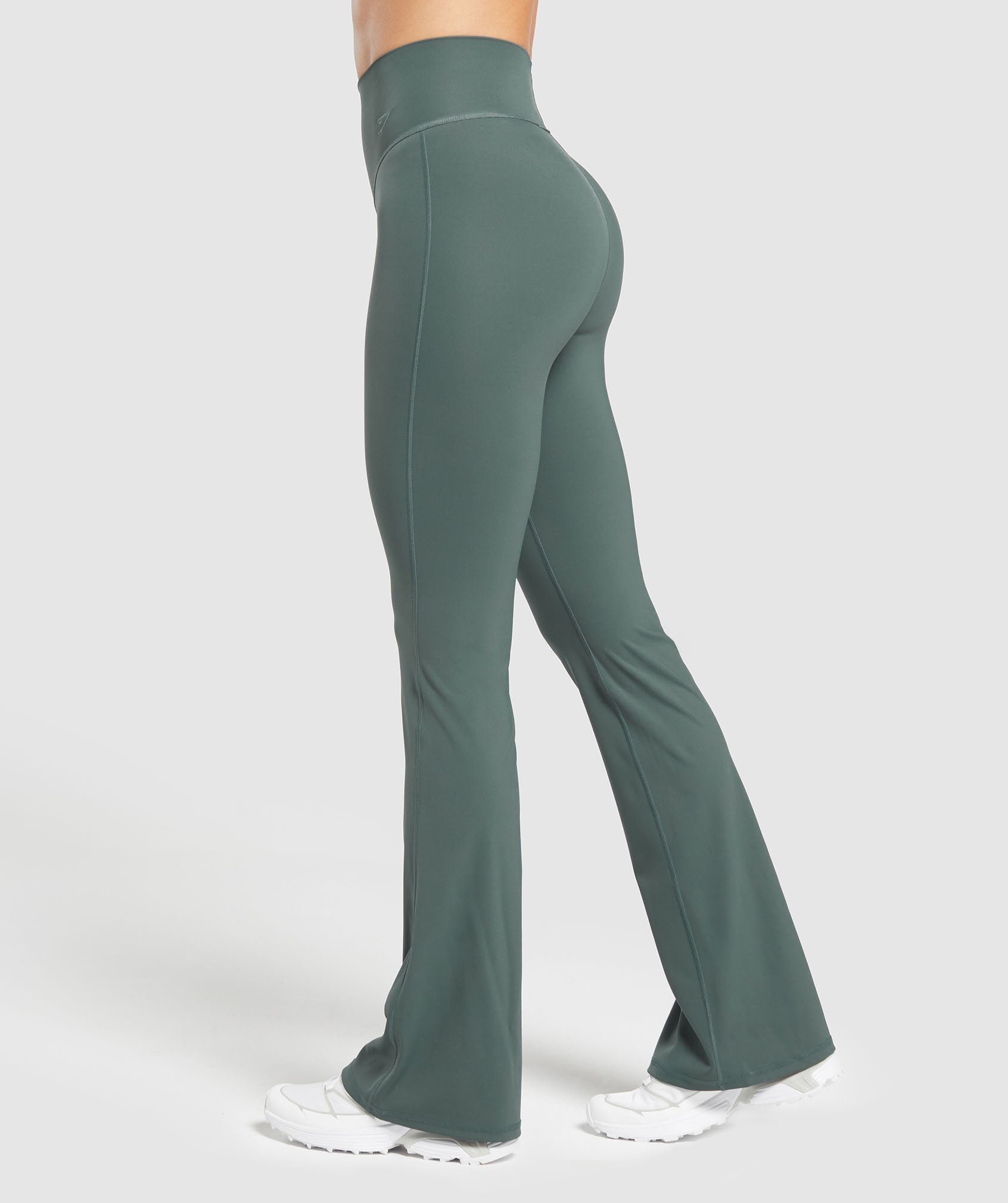 Gymshark Elevate Flared Leggings 2.0 - Slate Teal
