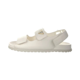 Enameled Metal Triangle Leather Sandal
