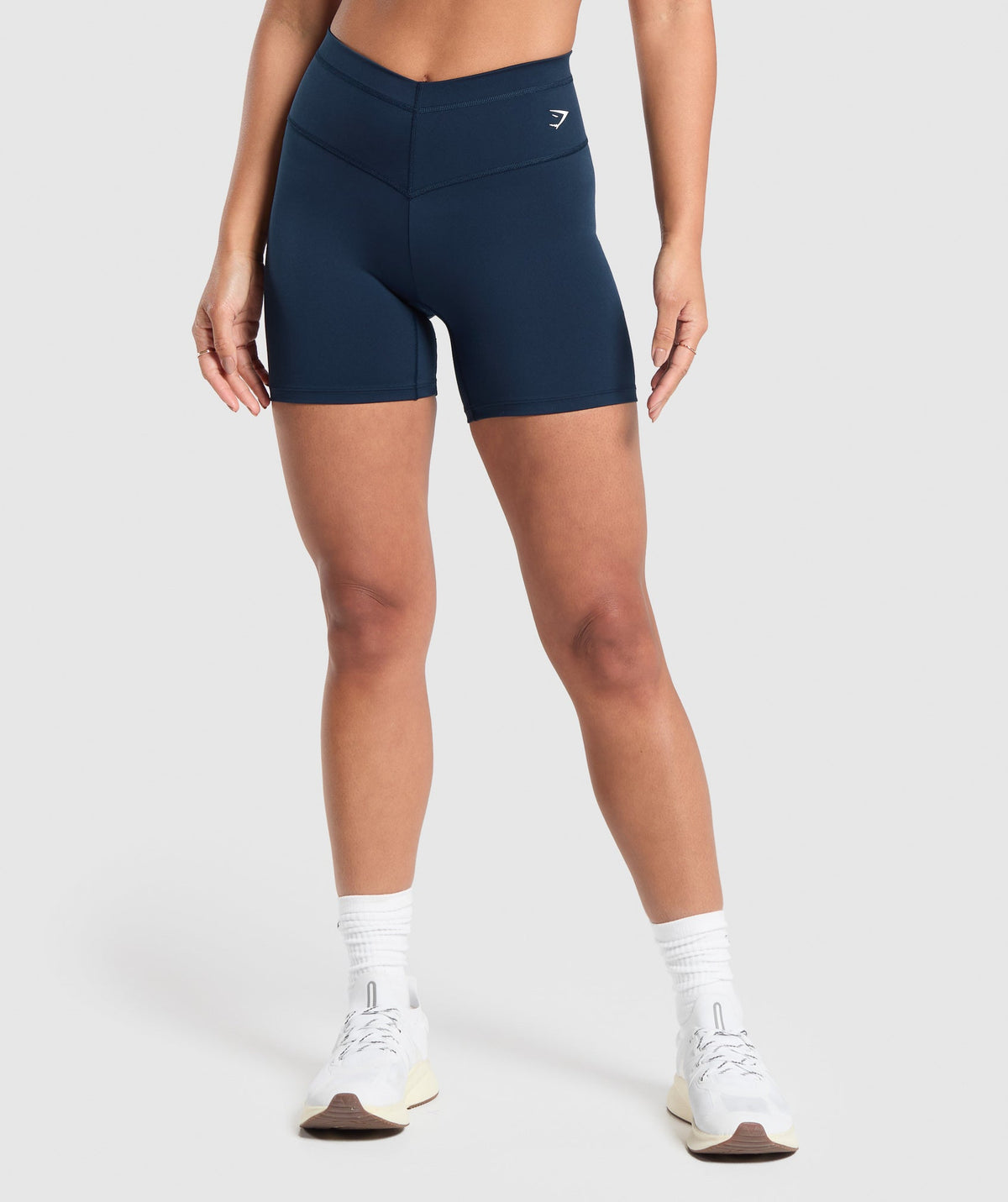 Gymshark Everyday Front V Waistband Shorts - Navy