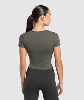 Gymshark Everyday Seamless Tight Fit Crew Neck Tee - Strength Green