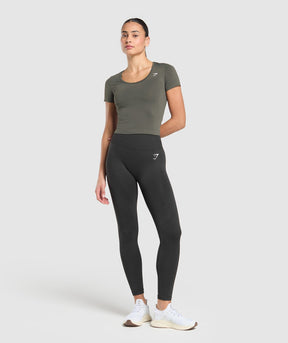 Gymshark Everyday Seamless Tight Fit Crew Neck Tee - Strength Green