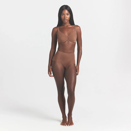 Smoothing Intimates Unlined Minimizer Bra — Part 1