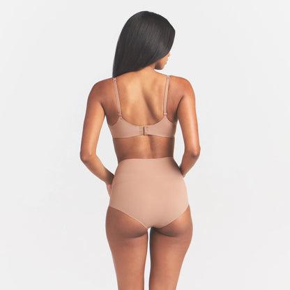 Smoothing Intimates Unlined Minimizer Bra — Part 1