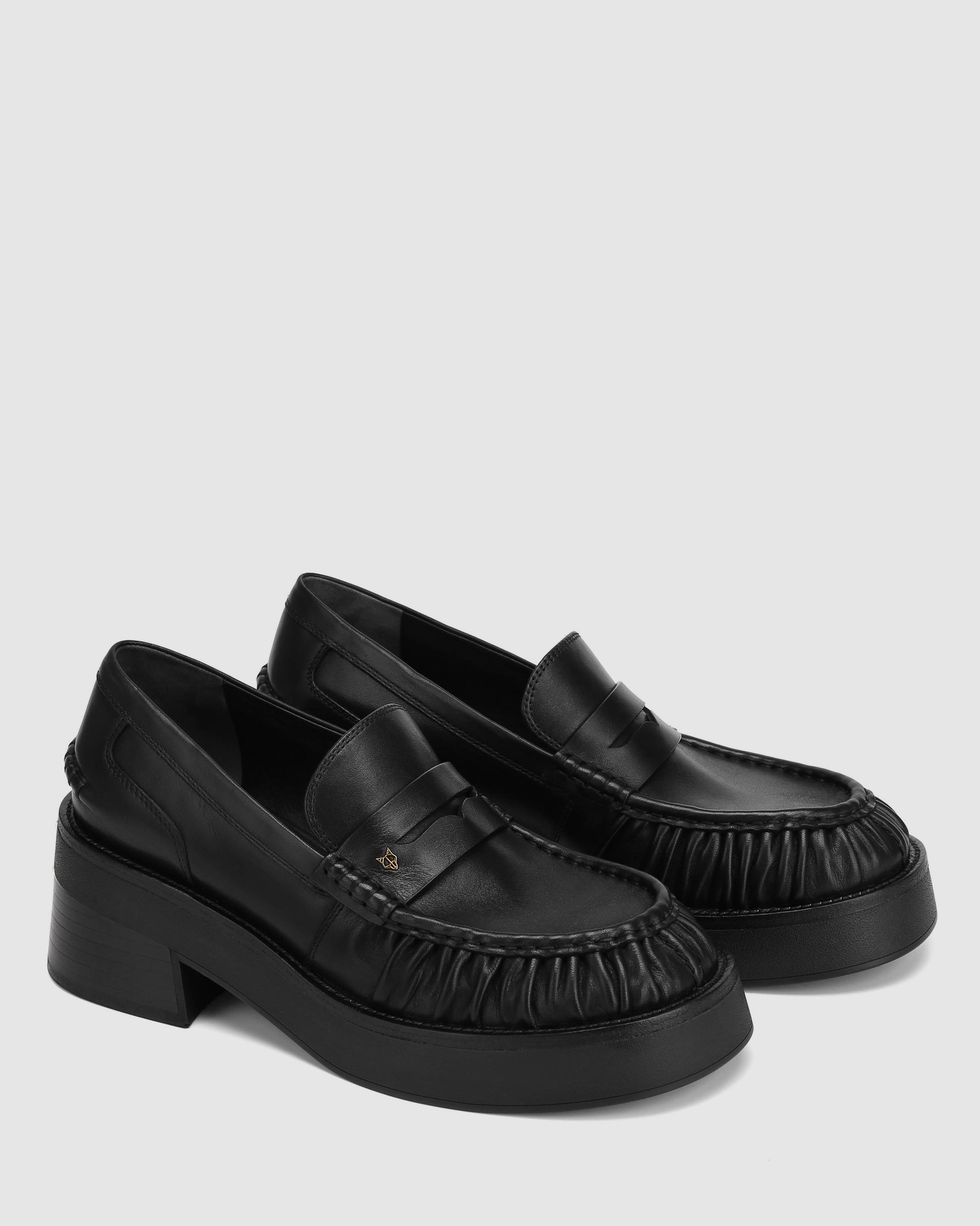 Fuse Black Leather