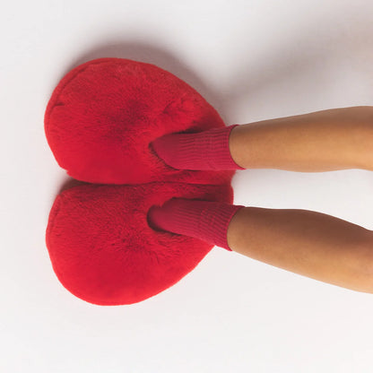 FAUX FUR HEART SLIPPER | RUBY