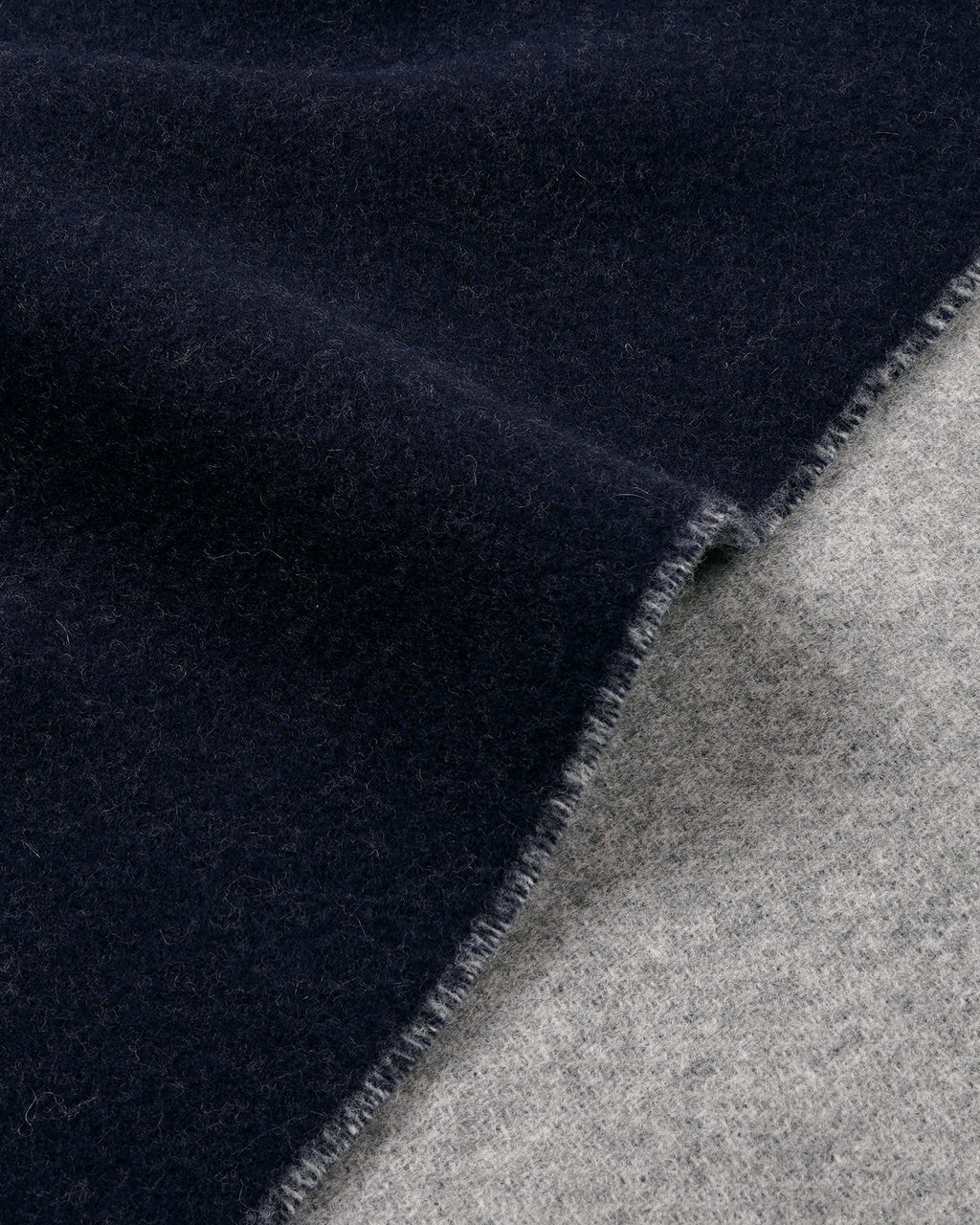 Signature Logo Duo Scarf - Light Gray/Navy