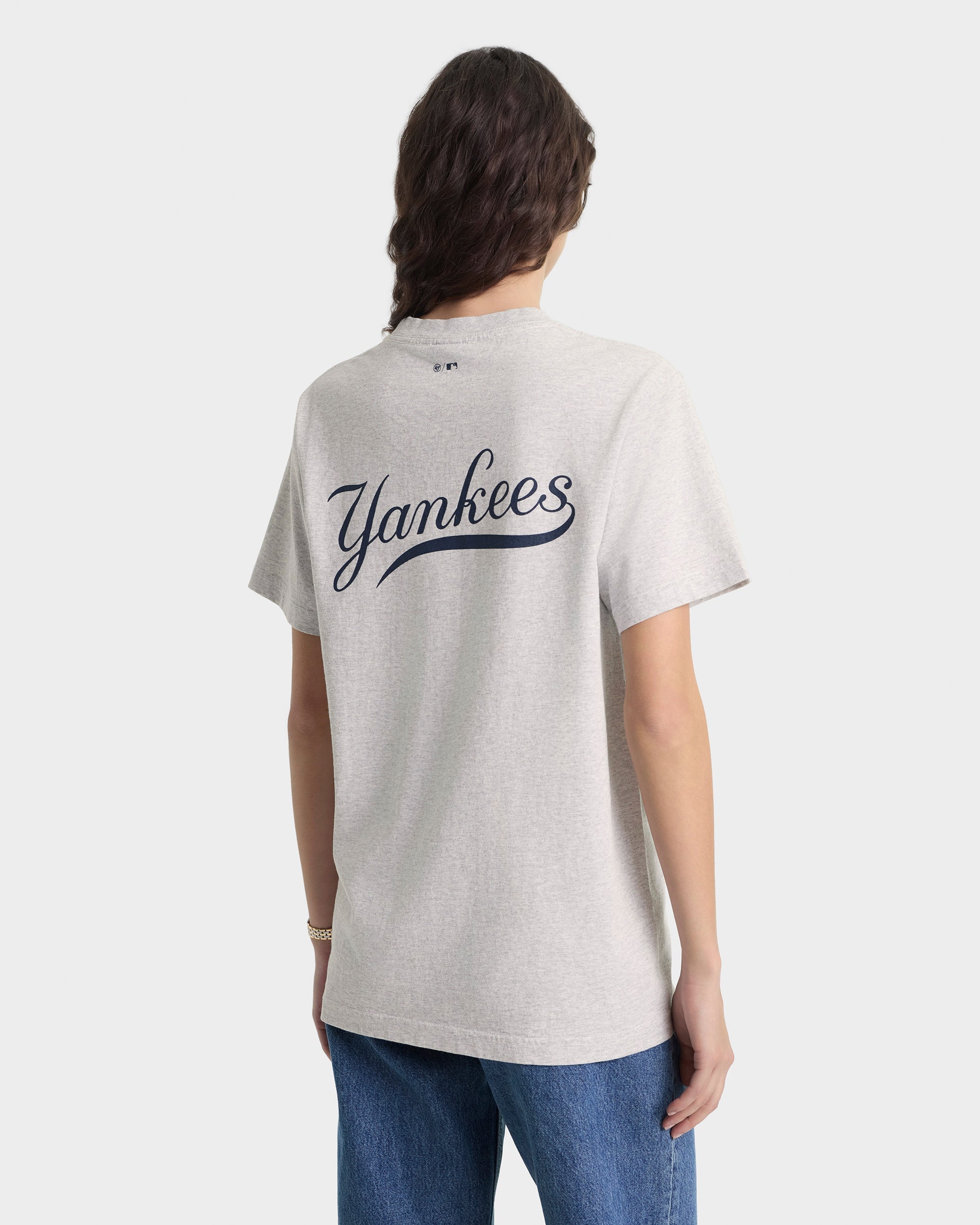 Yankees Curve T-Shirt - Heather Gray/Navy