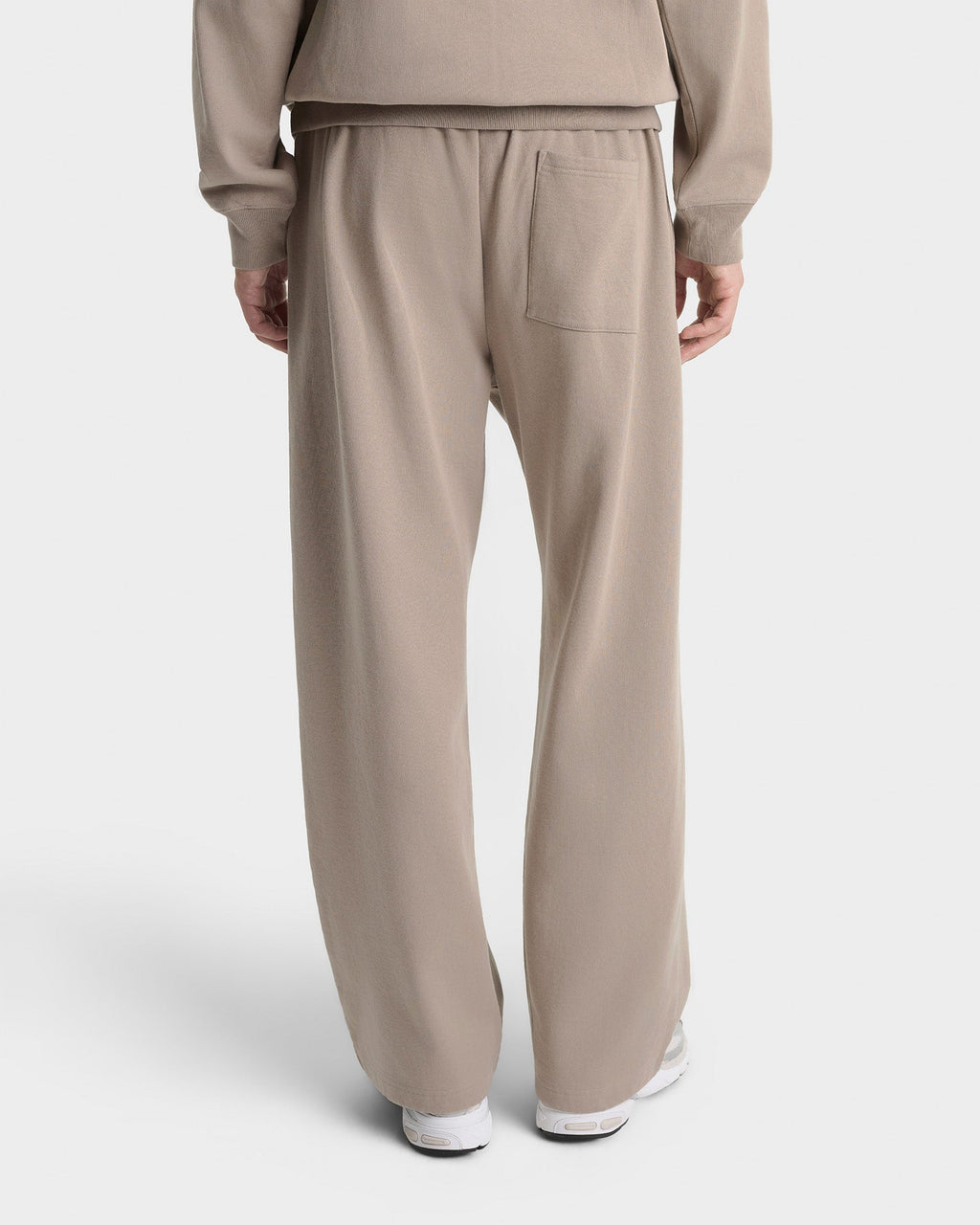 Signature Logo Embroidered Wide Sweatpant - Hazelnut/White