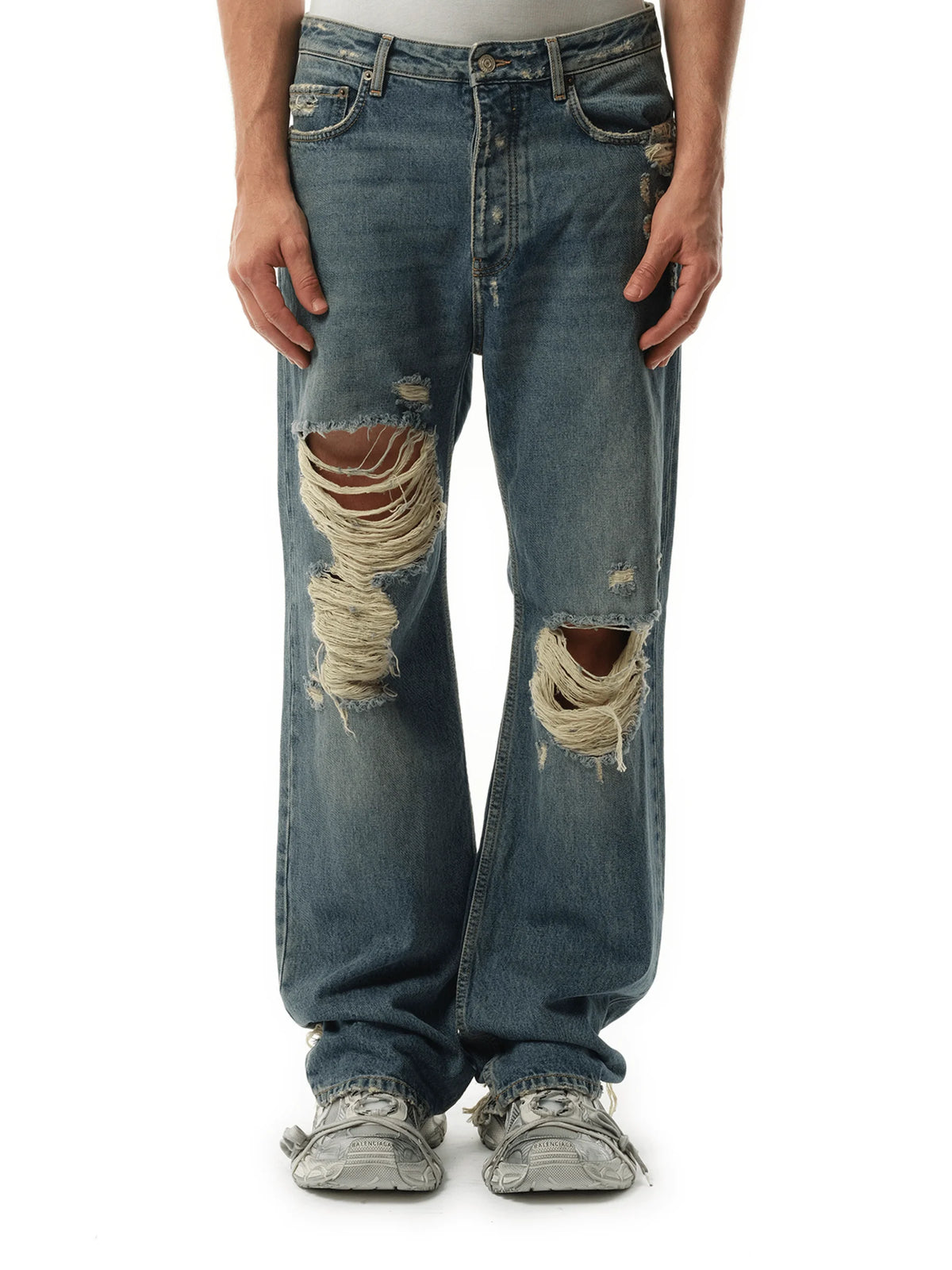 Light Indigo Denim Ripped Pants in Sun Bleached Blue