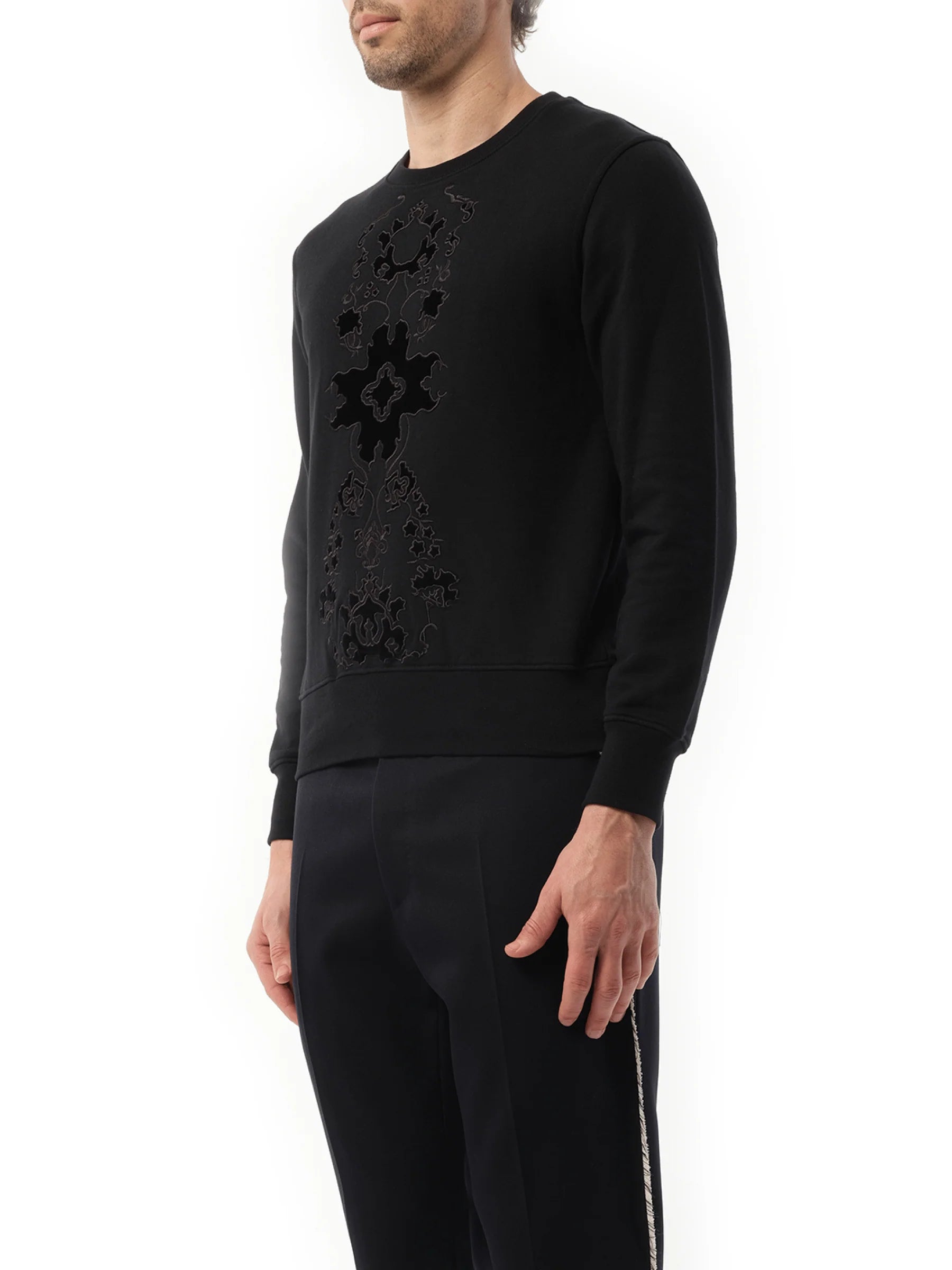 Velvet Embroidered Sweatshirt in Black