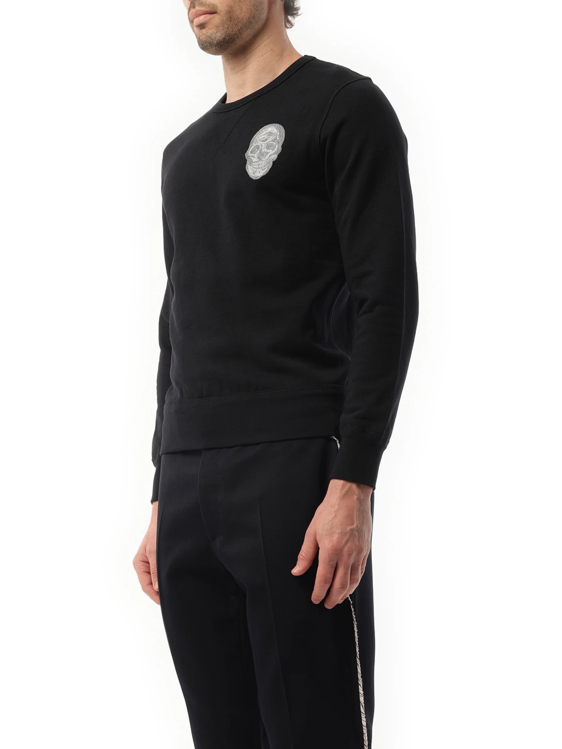 Embroidered Chain Skull Sweatshirt in Black