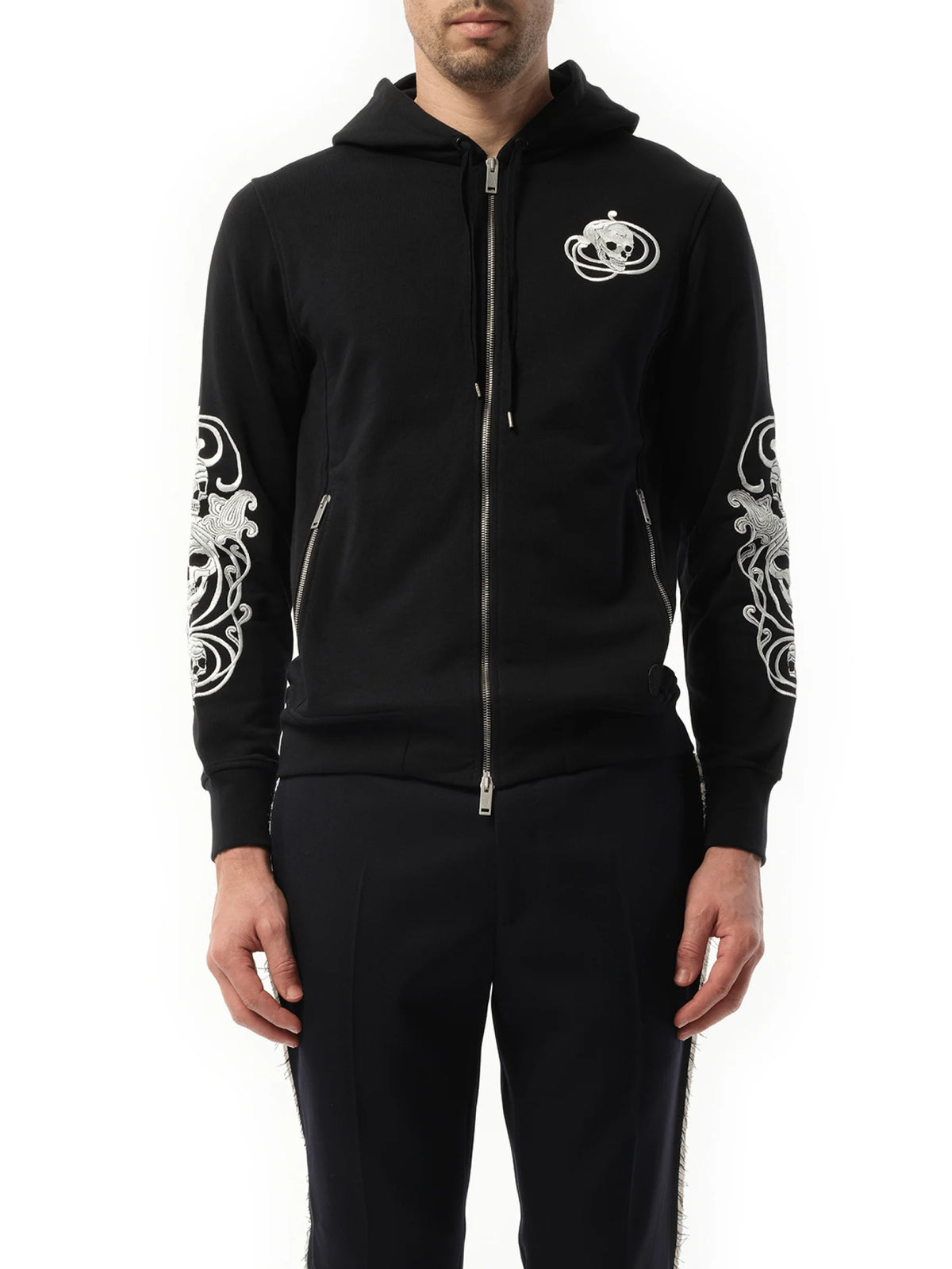 Emb Hoodie in Black