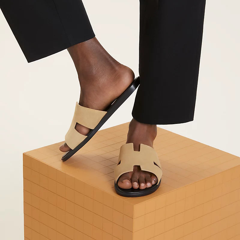 Hermès Oran Sandals – Beige Suede