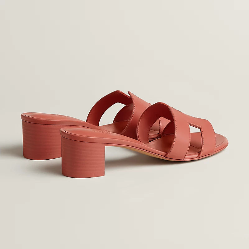 Oasis Sandal