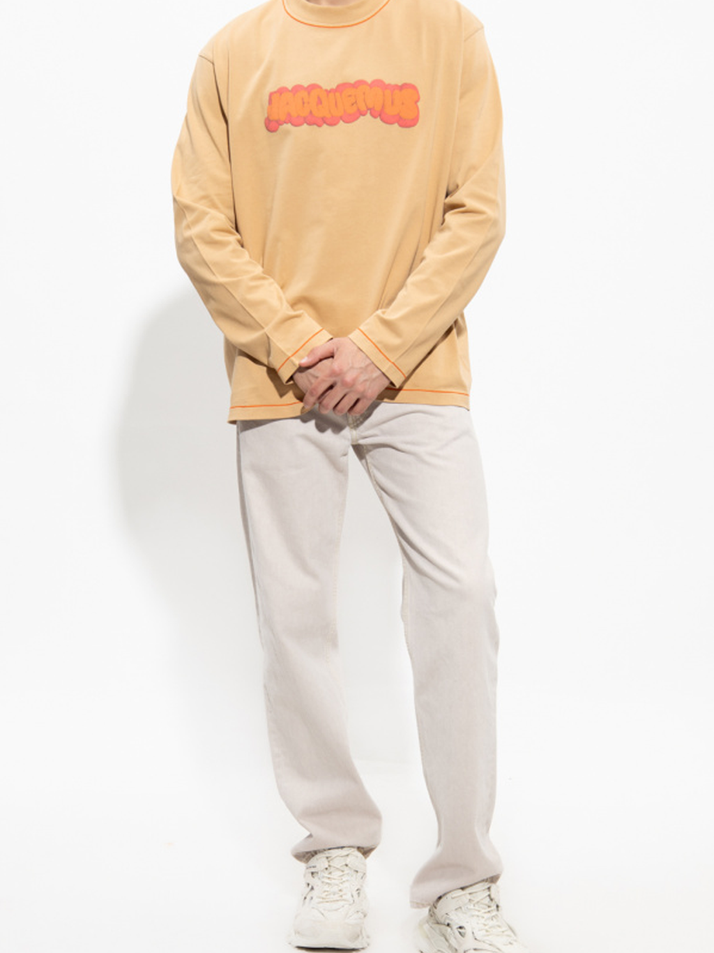 Jacquemus Pate A Modeler Print Logo Paste Le Long Sleeved T-Shirt in Beige