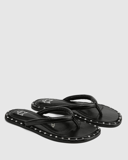 Grenada Black Leather/Silver Studs