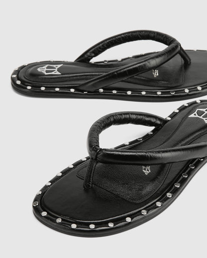 Grenada Black Leather/Silver Studs