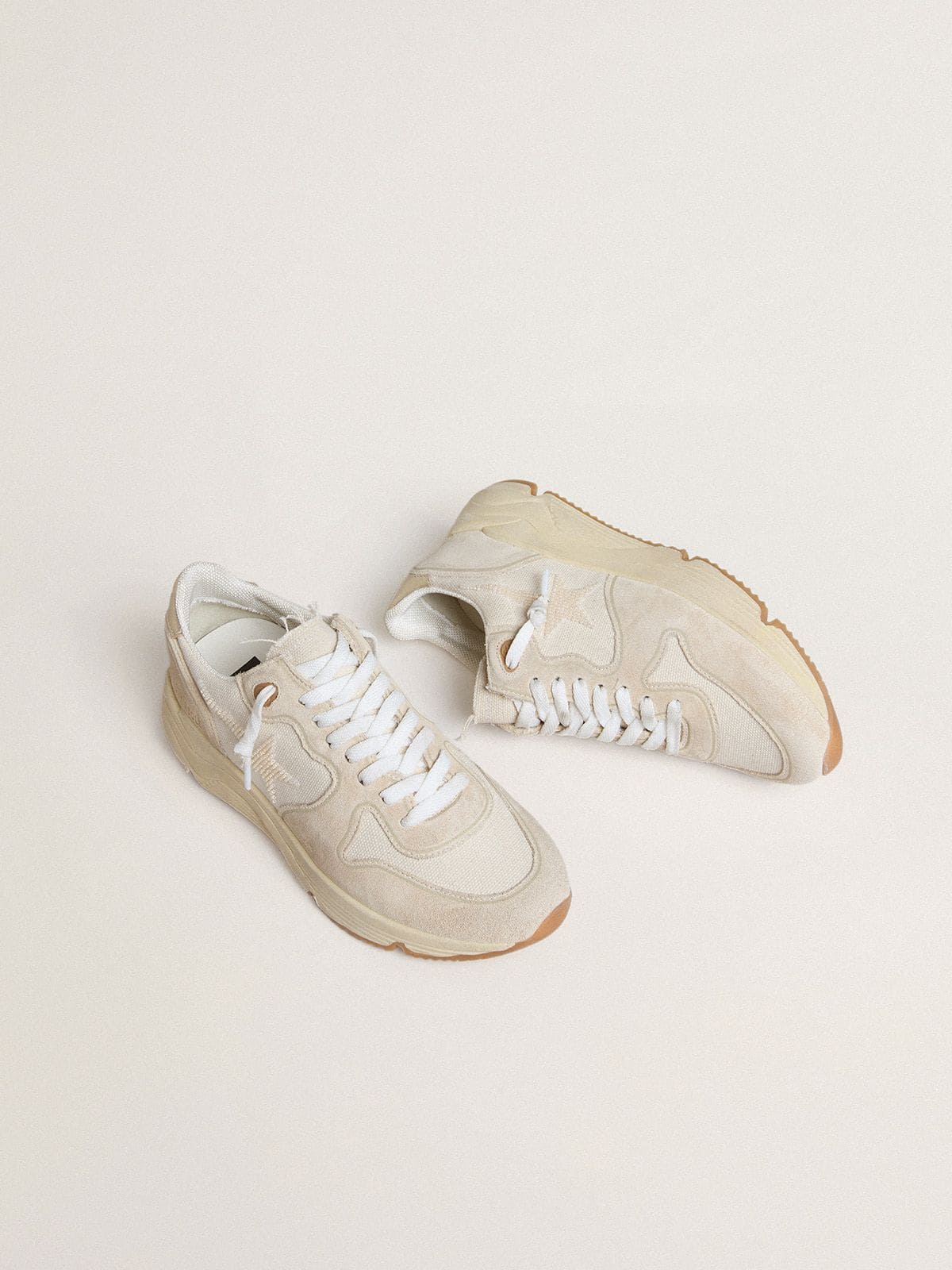 Women's Running Sole in canvas with beige star and platinum metallic leather heel tab