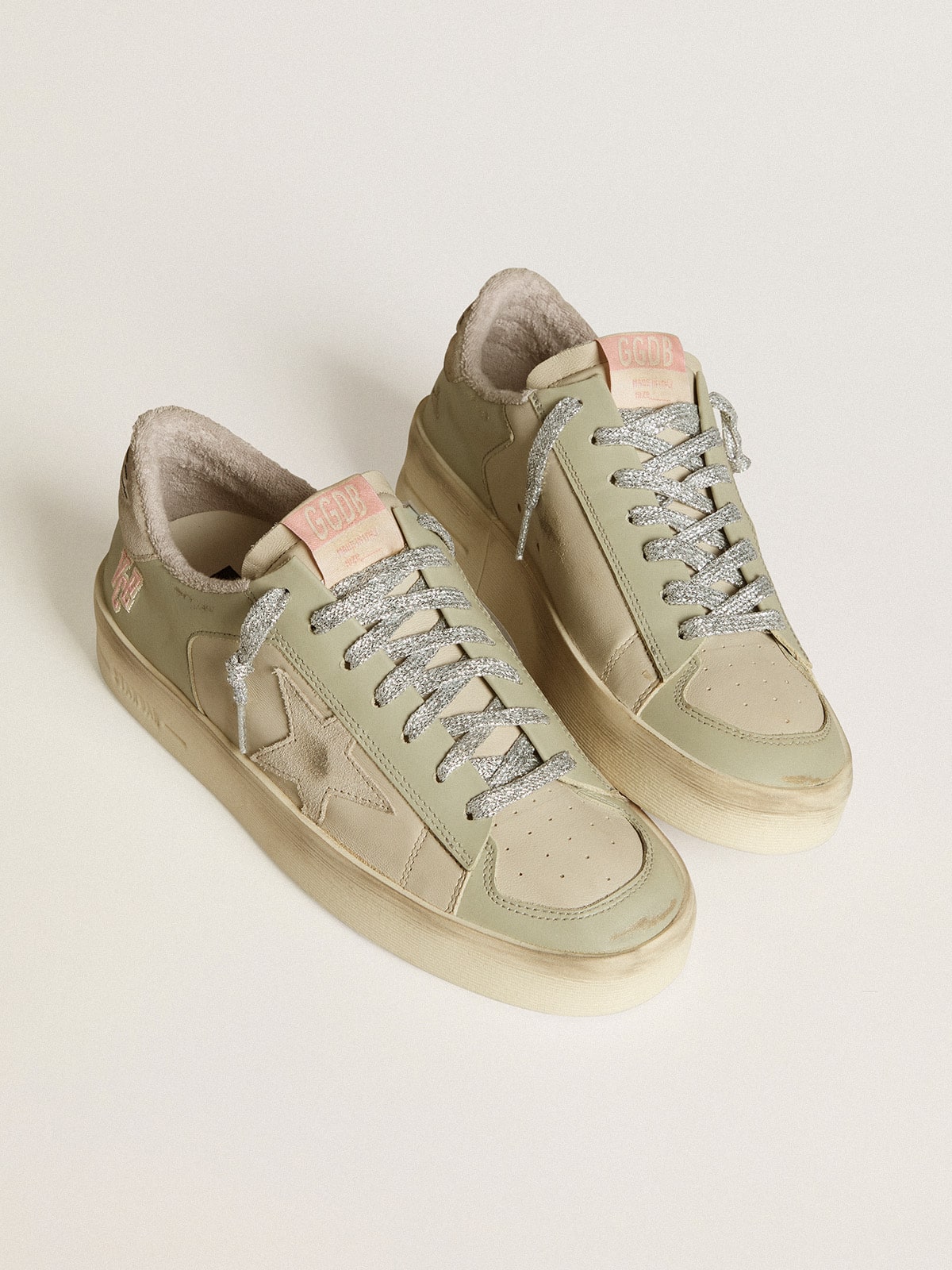 Stardan in nappa and leather with suede star and heel tab