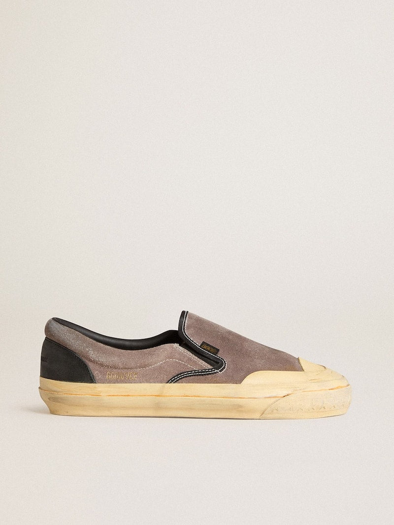 Women's VCE Penstar in dove-gray suede with black leather heel tab