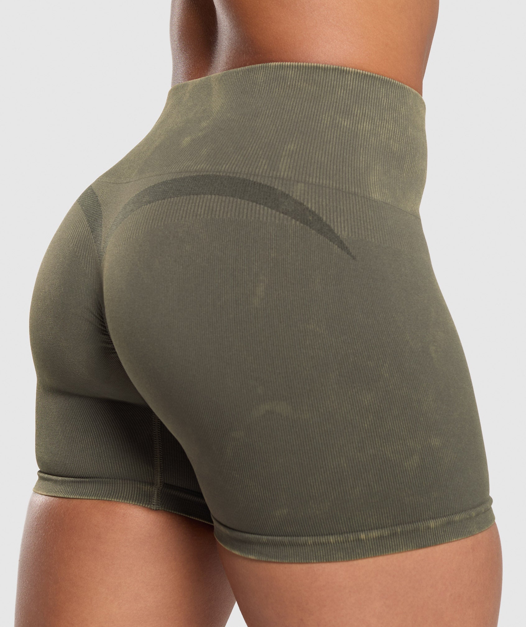 Gymshark Gains Seamless Washed Shorts - Strength Green