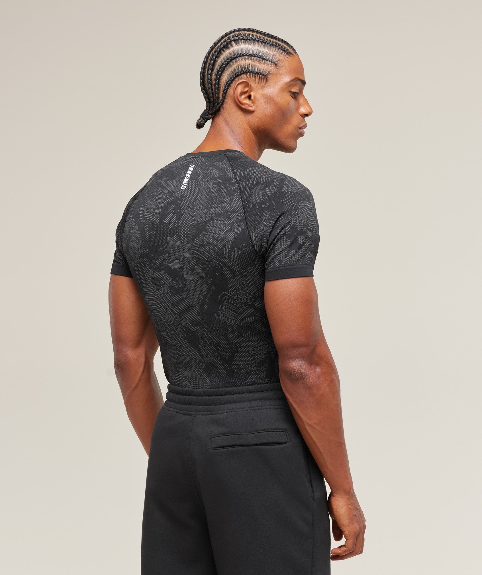 Gymshark Geo Seamless T-Shirt - Black/Charcoal Grey