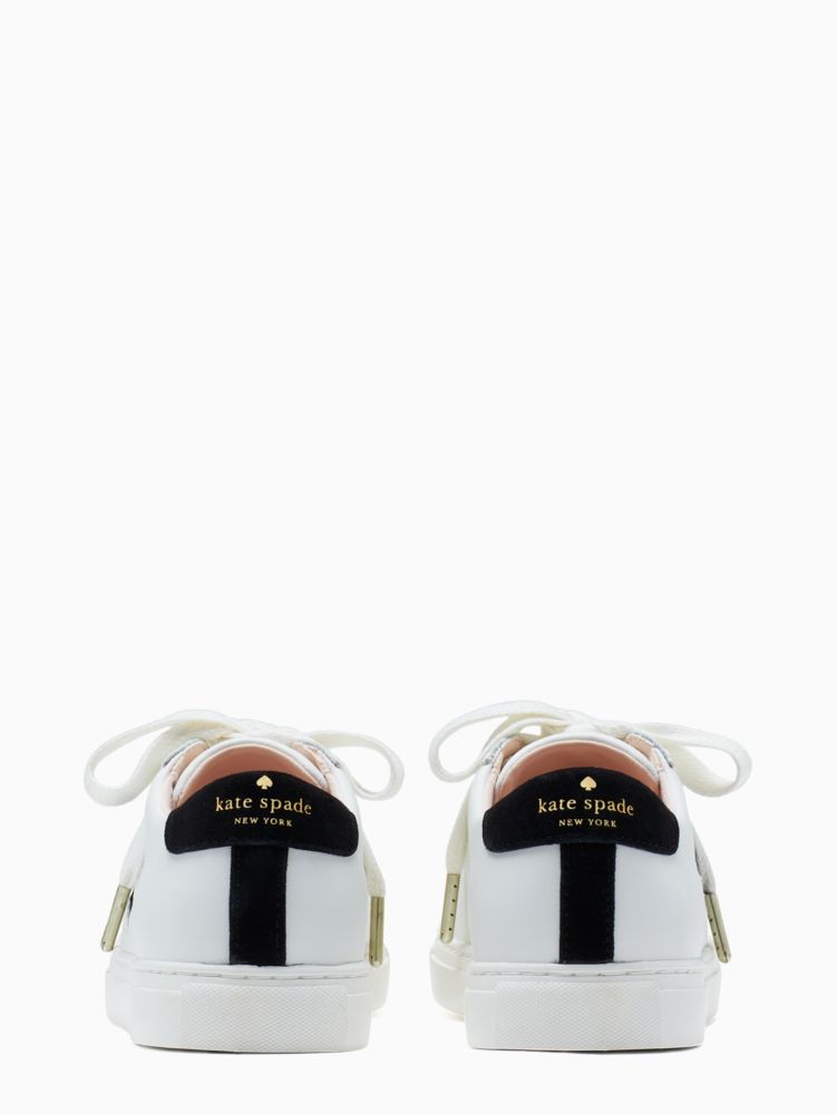 Fez Sneaker