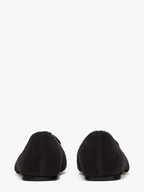 Adore Flats