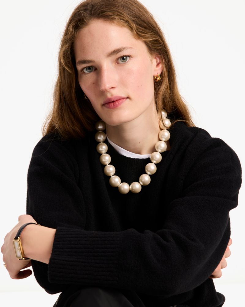 Pearls Please Collar