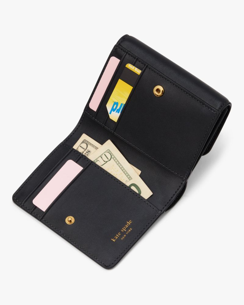 Dakota Bifold Flap Wallet
