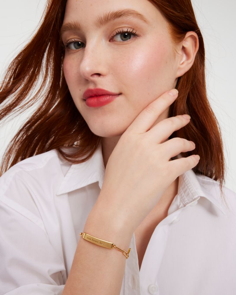 Mom Knows Best Idiom Id Bracelet