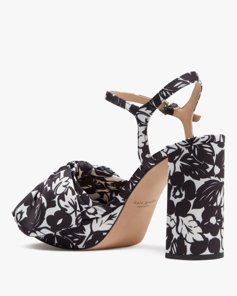 Lucie Tropical Foliage Platforms