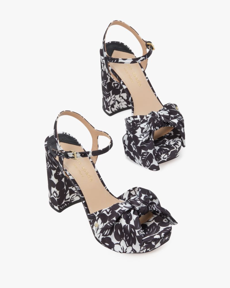 Lucie Tropical Foliage Platforms