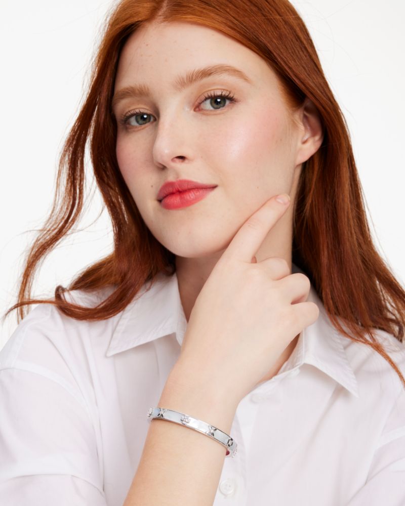 Heritage Bloom Hinged Bangle