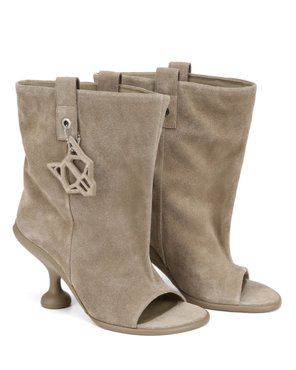 Kindly Stone Suede