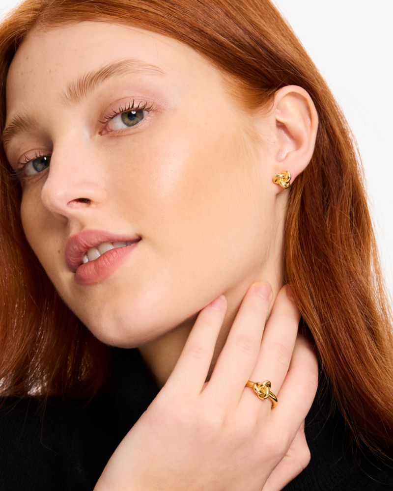 Double Knot Ring
