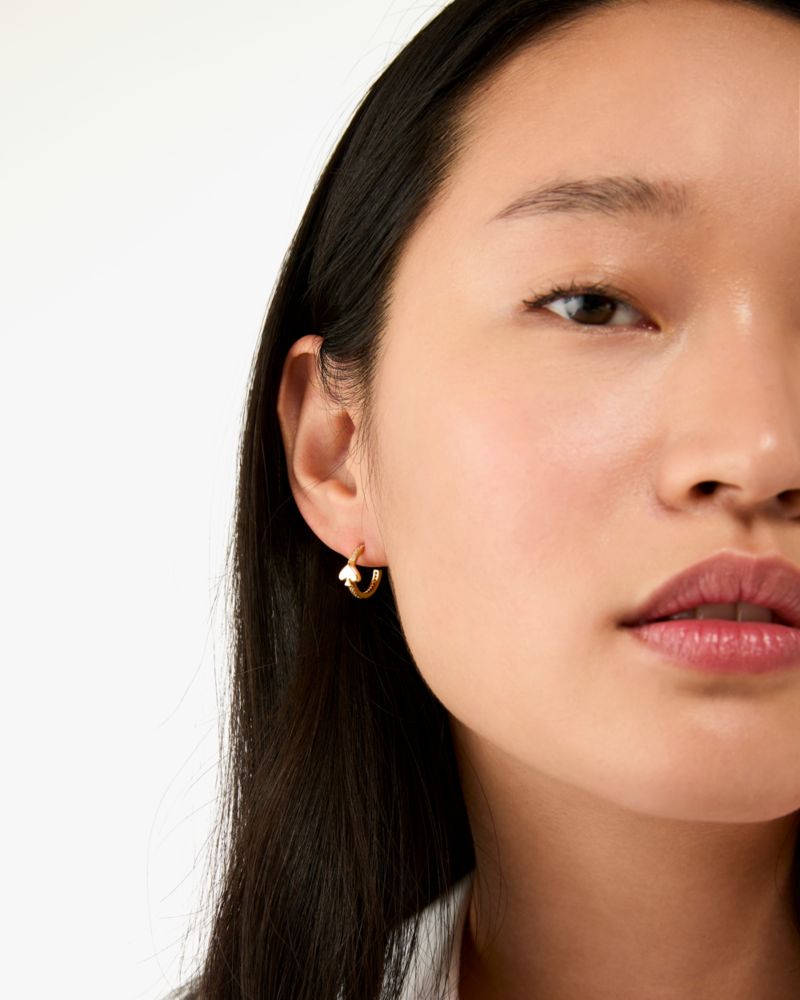 Everyday Spade Stone Pave Huggies