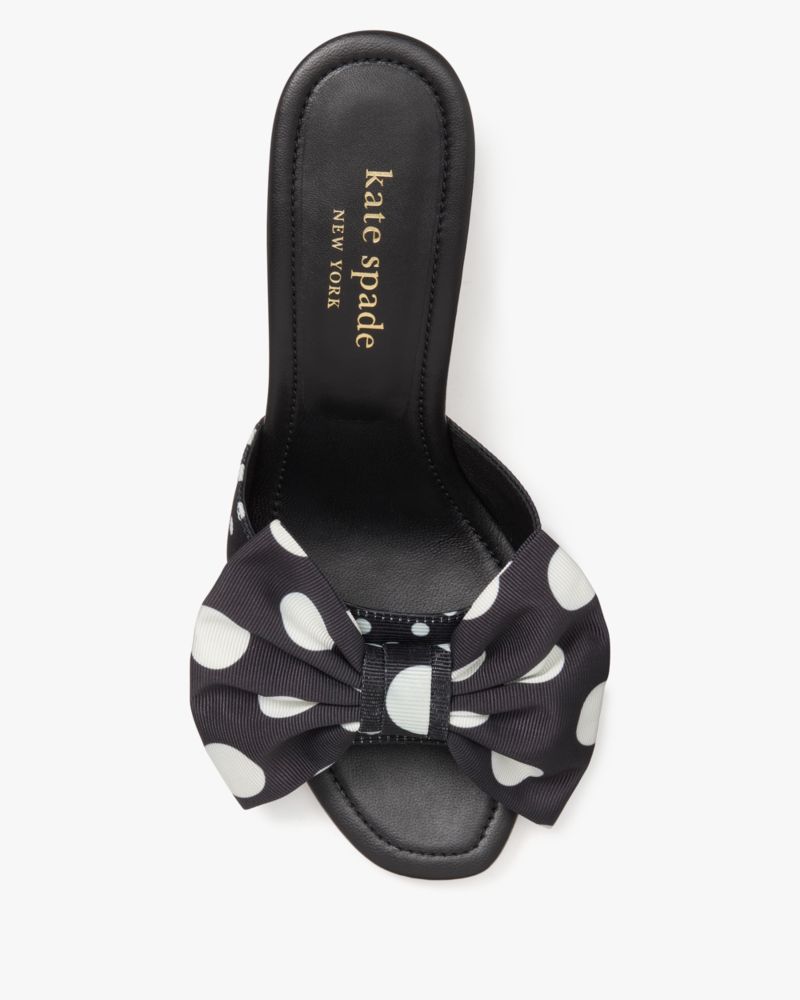 Rue Breezy Dot Sandals