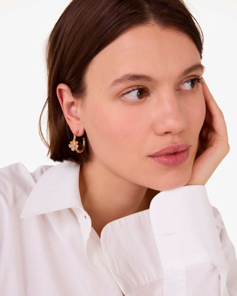 Fleurette Hoops