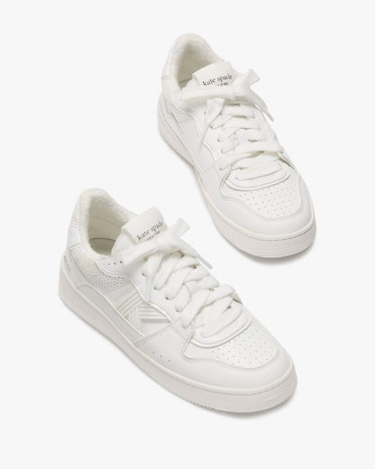 93 Kicks Sneakers