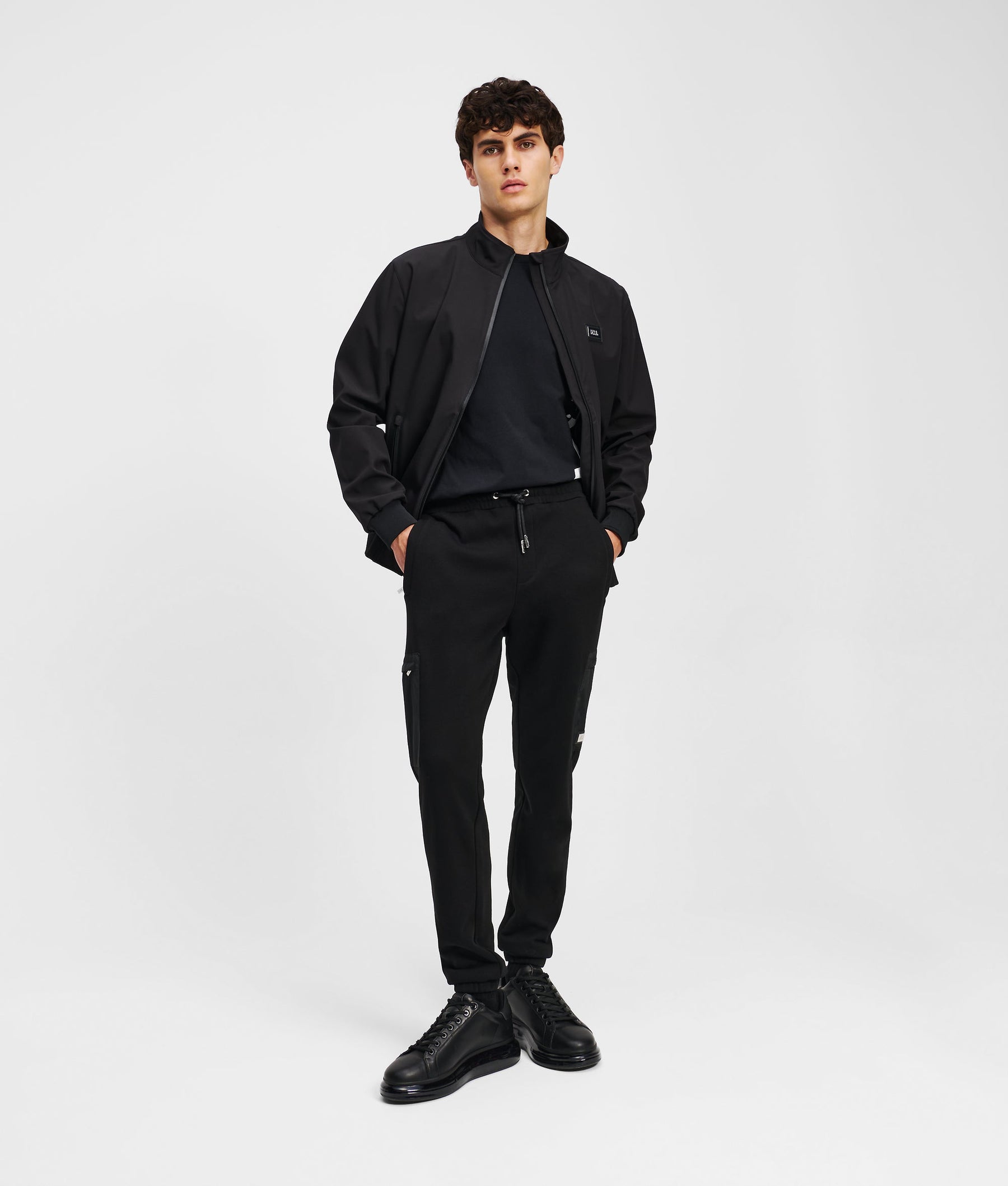 BOMBER JACKET