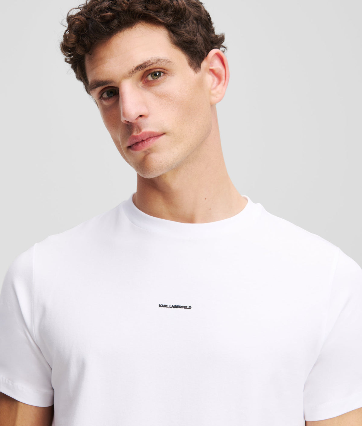 CREWNECK T-SHIRT