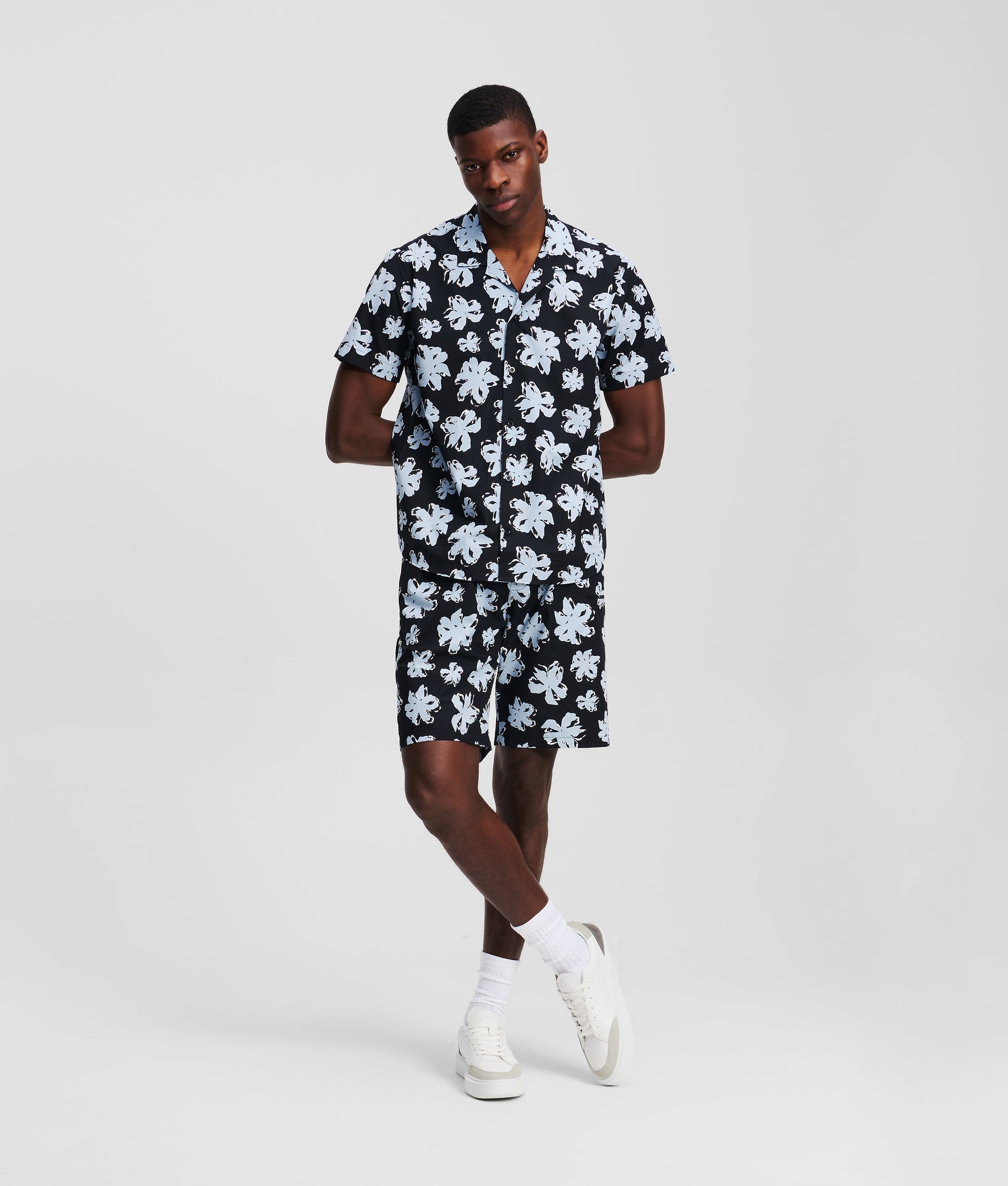 ALL-OVER FLOWER PRINT SHIRT