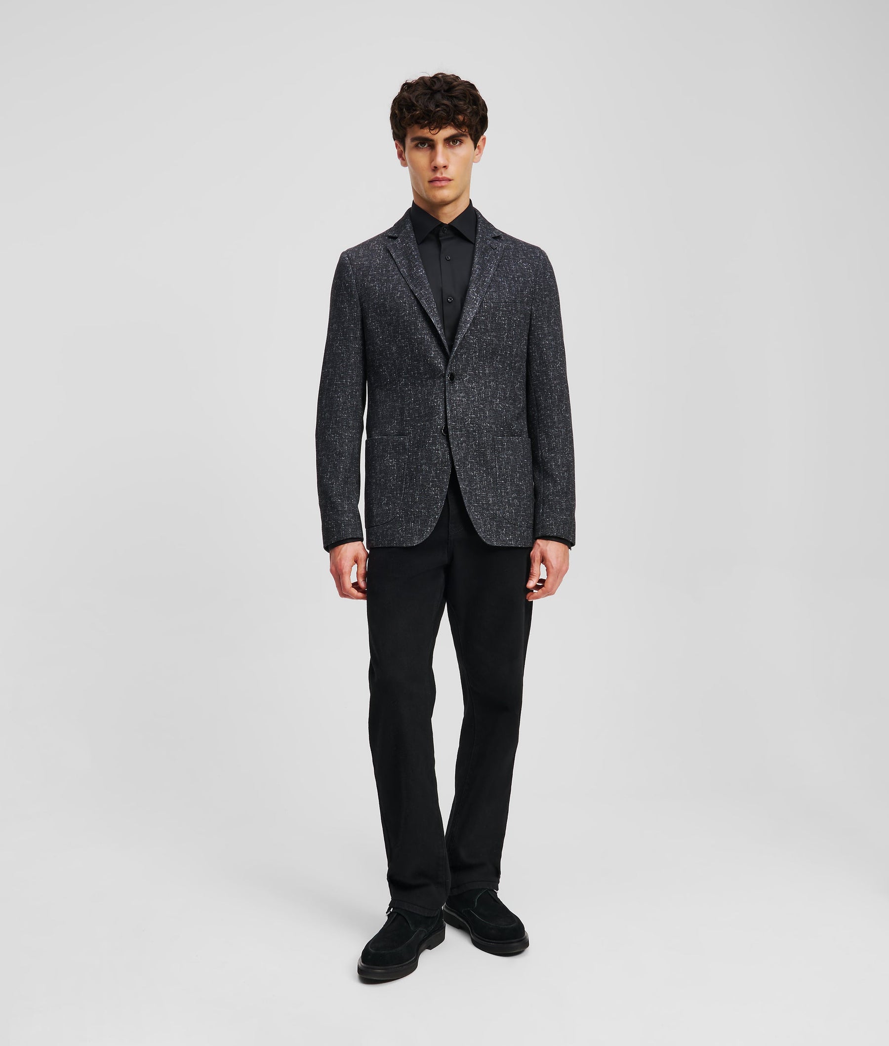 TAILORED BLAZER