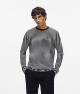 Long-sleeved T-shirt