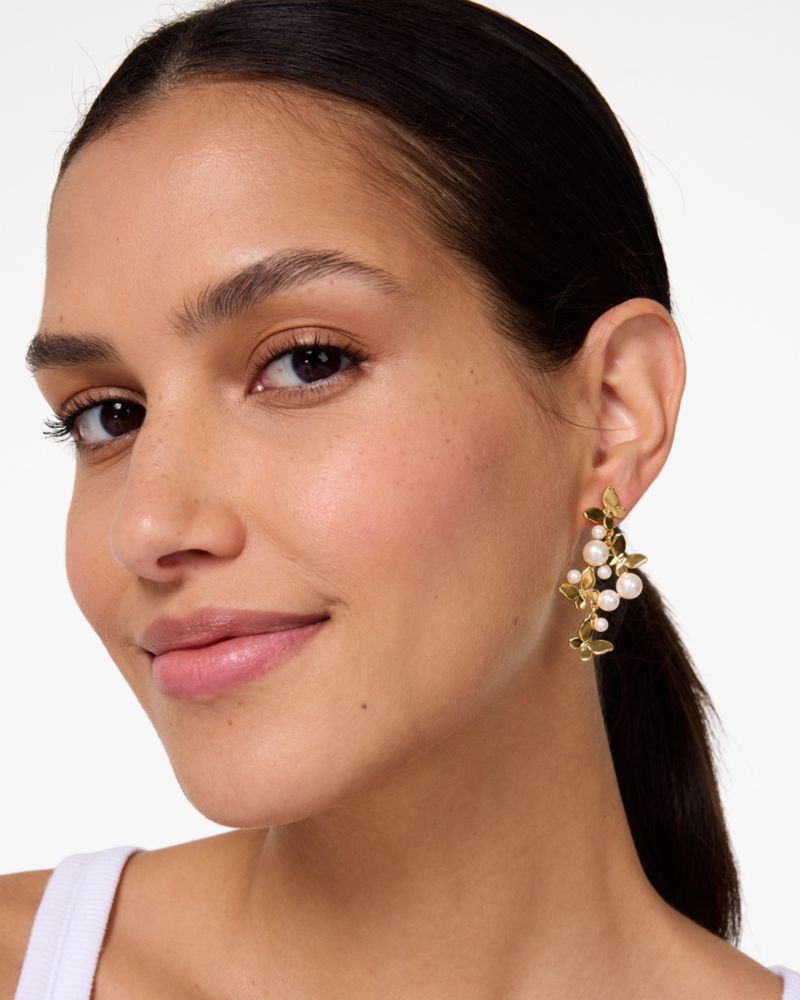 Flutter Statement Linear Earrings