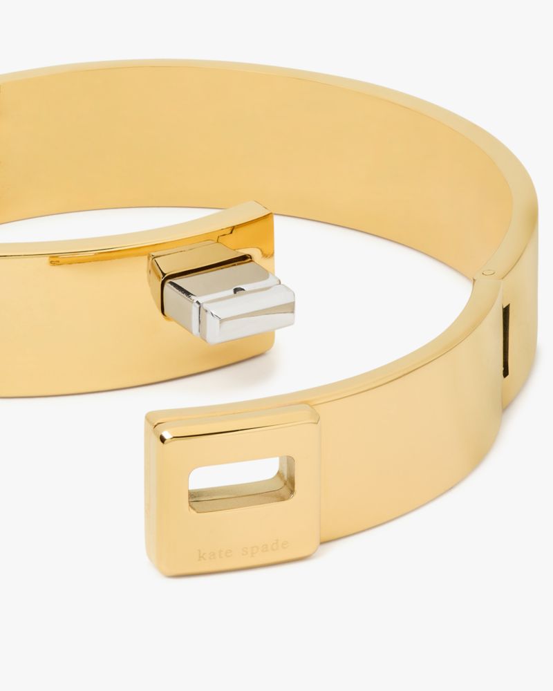 Phoebe Turnlock Bangle
