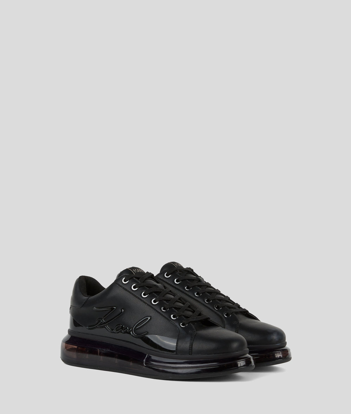 KAPRI KUSHION SIGNIA SHINE trainers