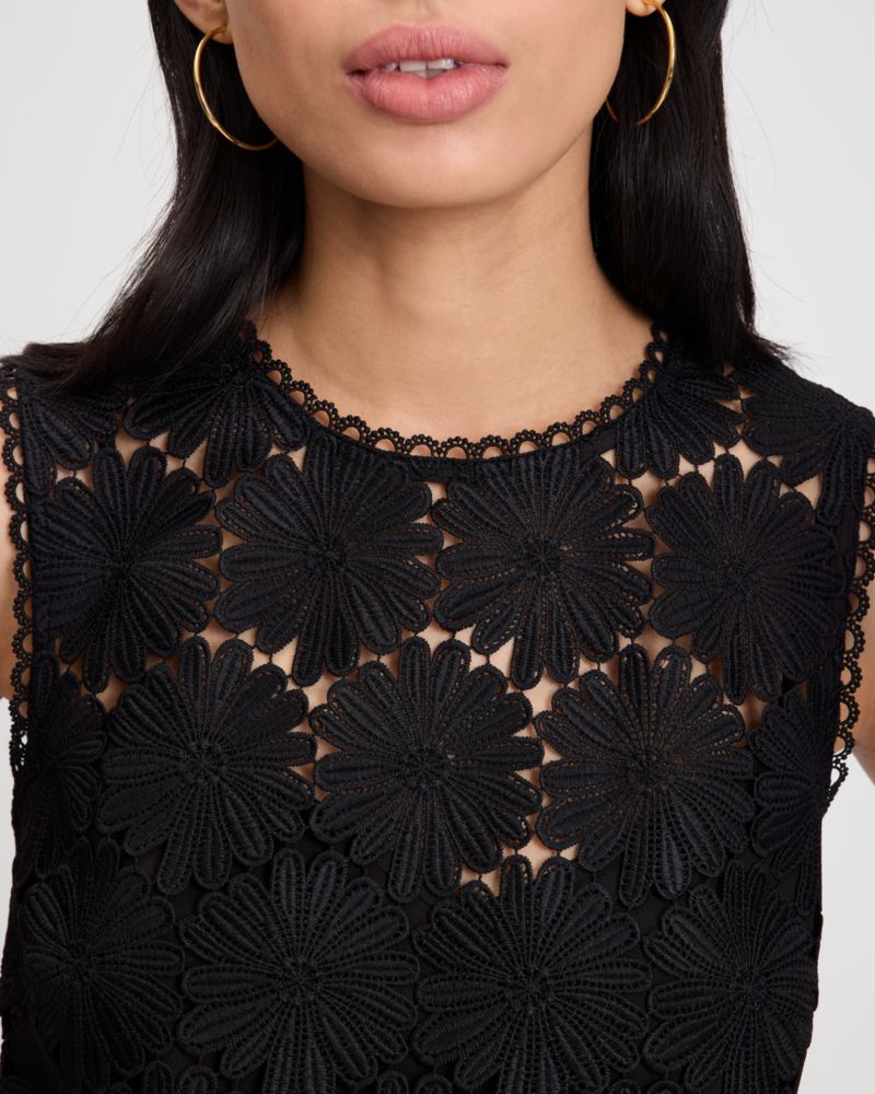 Daisy Lace Shell