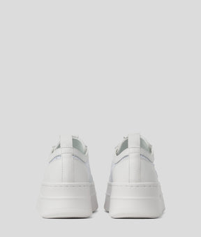 KOBE SIGNATURE TRAINERS